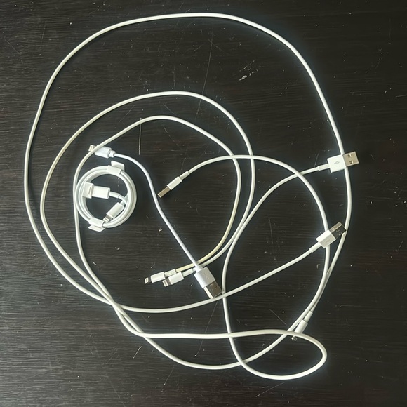 5 lightning cords EUC - Picture 1 of 1